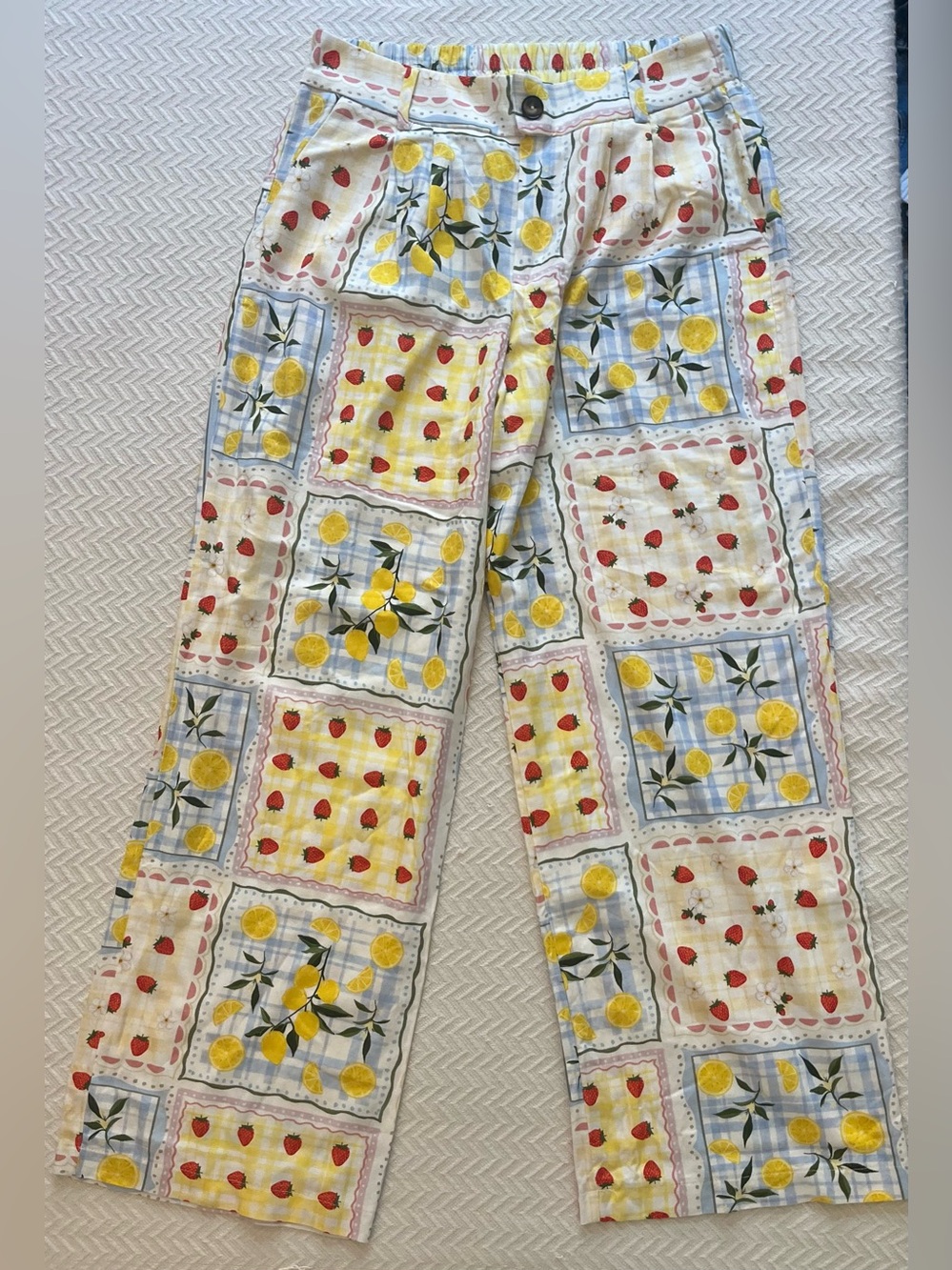 Linen Blend Strawberry & Lemon Print Pants - Picture 3 of 13